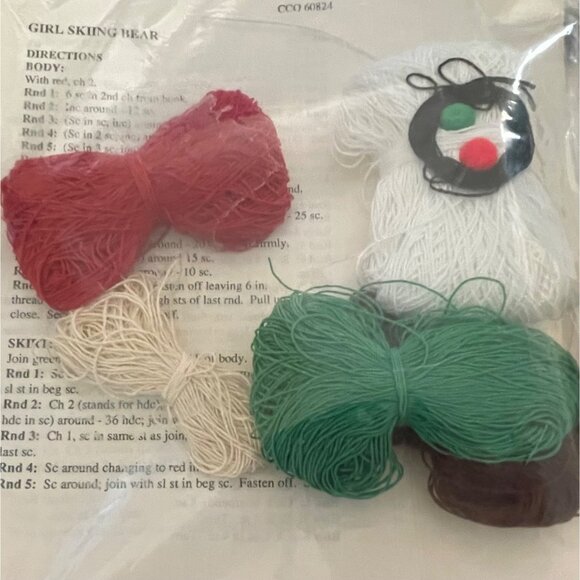 Crochet Kit Christmas Bears Ornaments Banar Designs Vintage Un-Opened Package - Picture 5 of 8